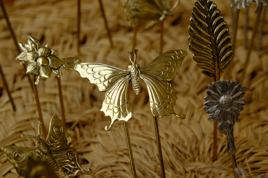 2P. Mercado Carlos T.Checa web
